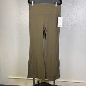 Colorfulkoala Women’s Workout Athletic Flared Leggings Size XXL